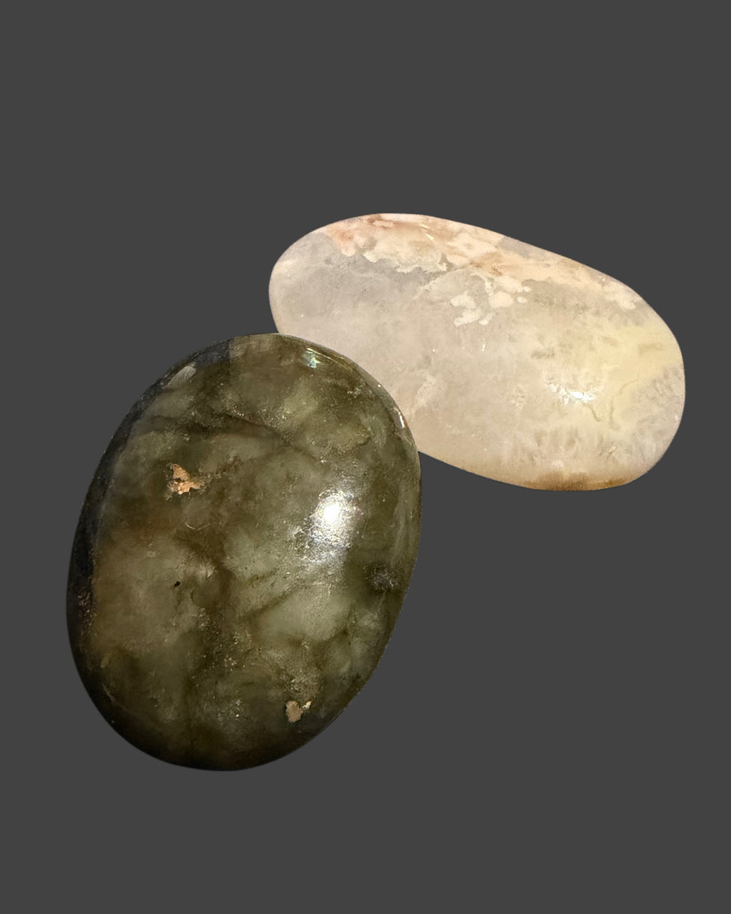 Palm Stone Collection - Veiled Bloom