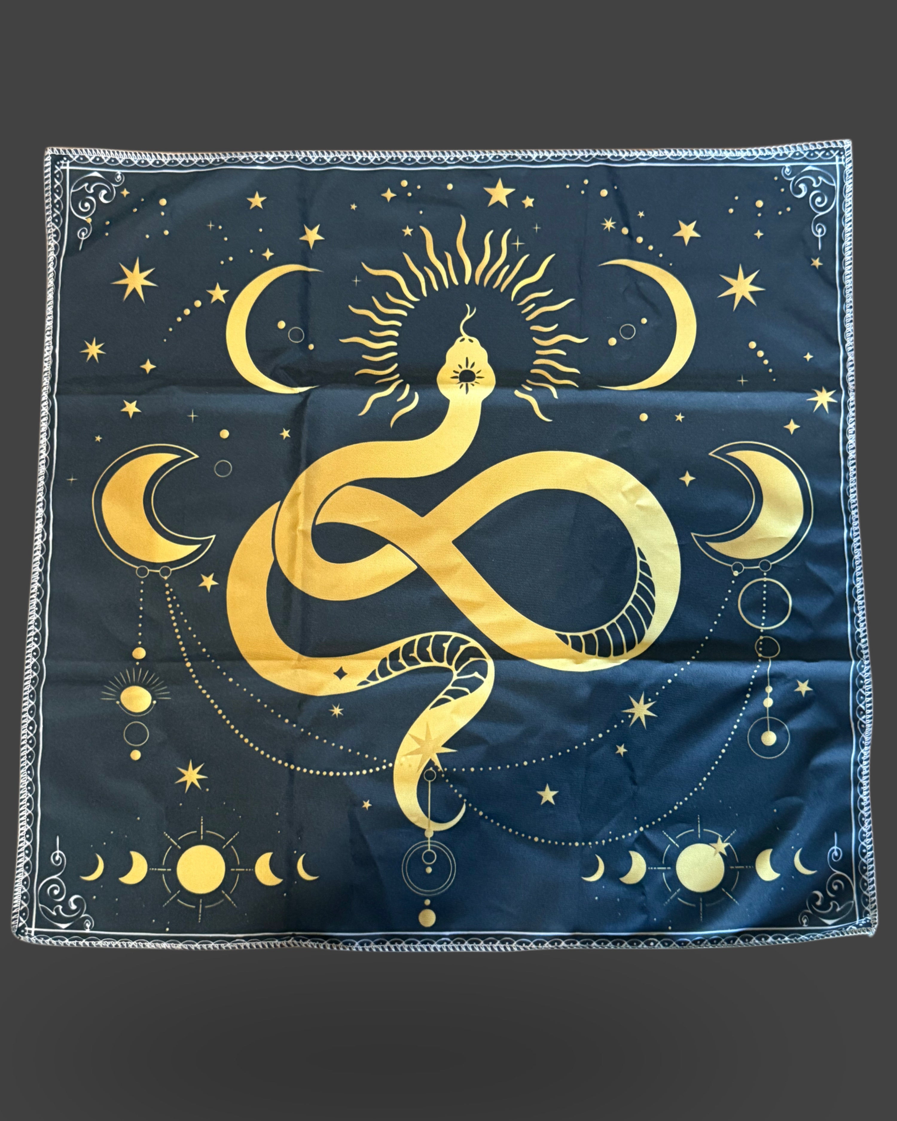 Fukaisu Tarot Altar Cloth