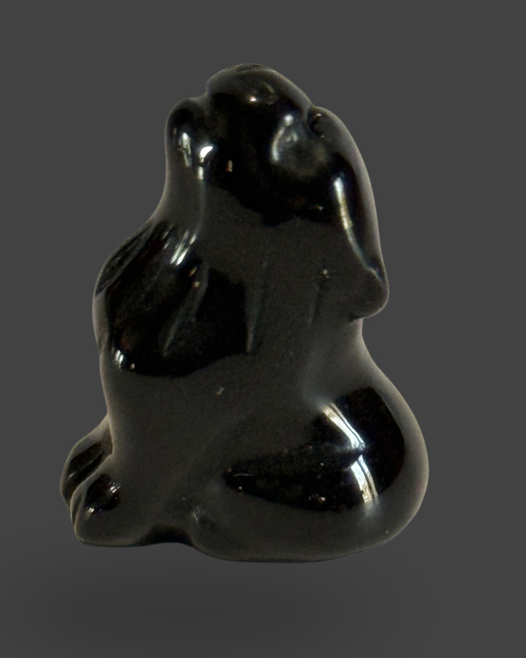 1" Natural Crystal Wolf