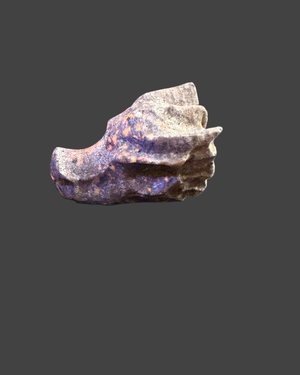 Yooperlite Dragon Head Carving - 2 Inches