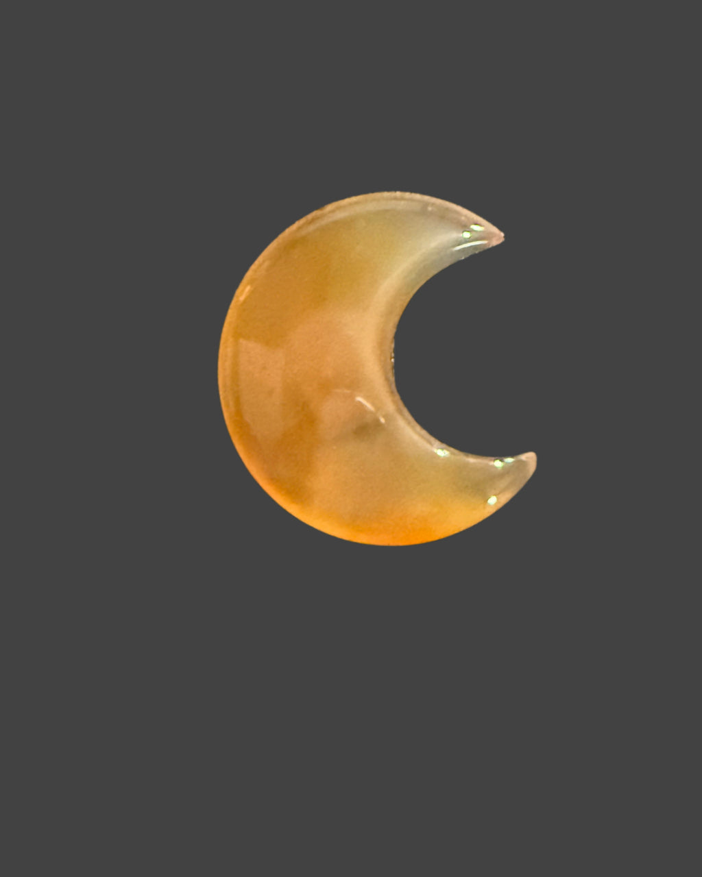 Carnelian Crescent Moon - 1" Mini Carving